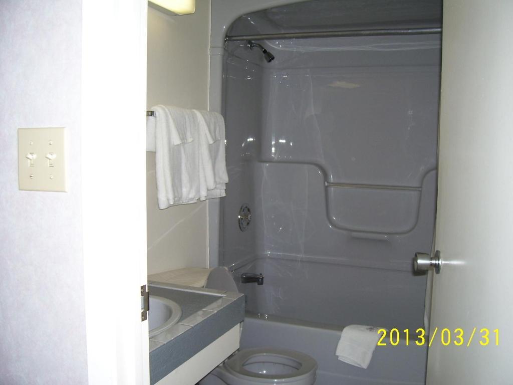 Crystal Inn Niagara Falls Bilik gambar